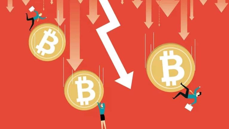 چه عواملی باعث عقب‌نشینی قیمت بیت کوین در آخر هفته شدند؟