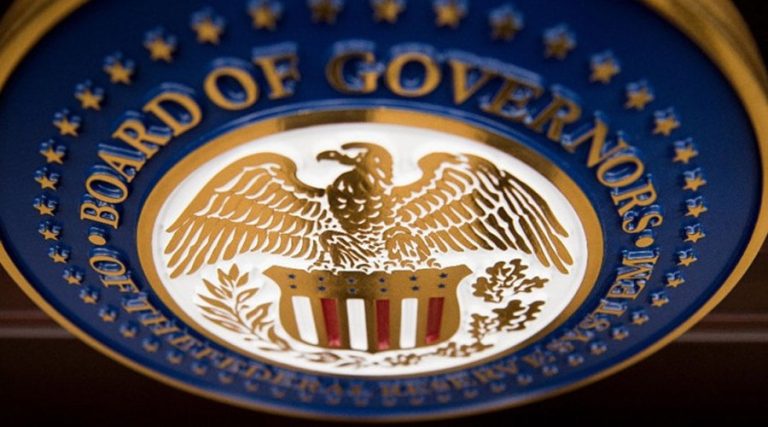 پایان نظارت ویژه فدرال رزرو بر کریپتو؛ فصلی تازه برای BTC و رمزارزها؟