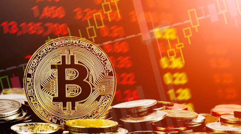 داده‌های تورمی آمریکا منتشر شد؛ بیت کوین تا ۱۱۷٬۵۰۰ دلار سقوط کرد!