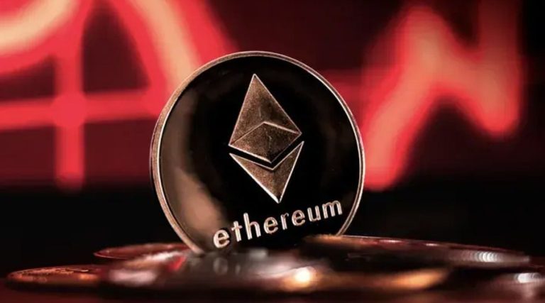 تعداد آدرس‌های در سود اتریوم رکورد زد! ETH در خطر سقوط به زیر ۴ هزار دلار؟
