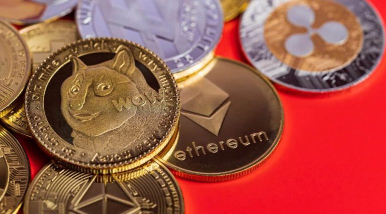 چرا تحلیلگران می‌گویند اکنون بهترین زمان برای خرید آلت‌کوین‌ها است؟