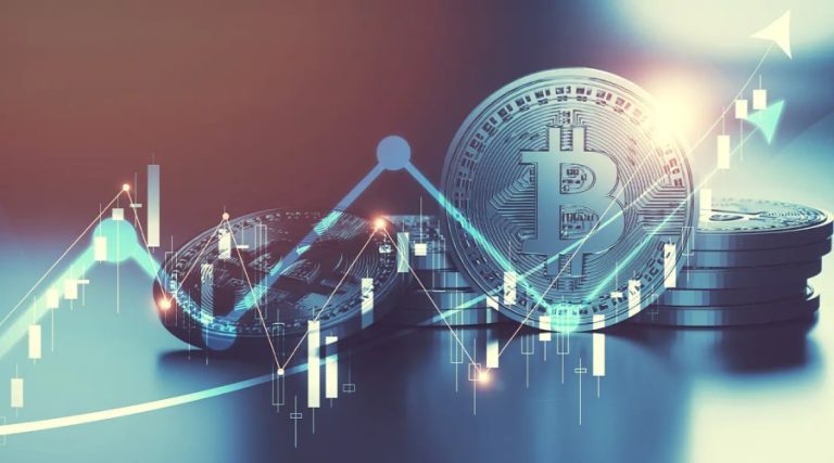 بیت‌کوین به مرز ۱۰۴ هزار دلار بازگشت! جهش واقعی یا تله صعودی؟