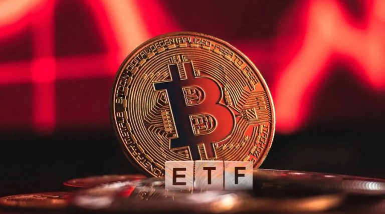 بحران اعتماد در بازار ETFهای بیت‌کوین؛ ۵۵۸ میلیون دلار در یک روز برداشت شد!