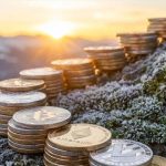 ماه دسامبر؛ فرصت طلایی برای شکار آلت ‌کوین‌ها با استراتژی خرید پله‌ای؟