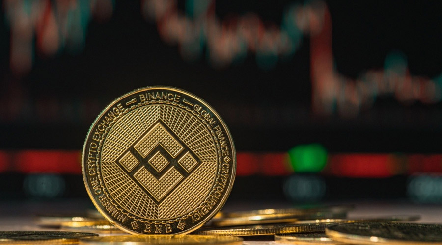 بایننس‌کوین در آستانه جهش ۲۰۰ درصدی؟ تحلیلگر معروف از یک تخفیف بی‌سابقه خبر می‌دهد!