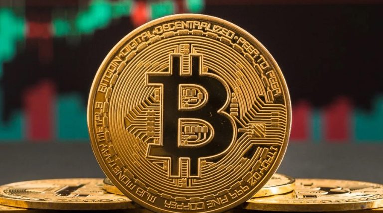 پیش‌بینی جدید تحلیلگران درباره بیت‌کوین: کف‌سازی در دسامبر، اوج‌گیری در ژانویه!